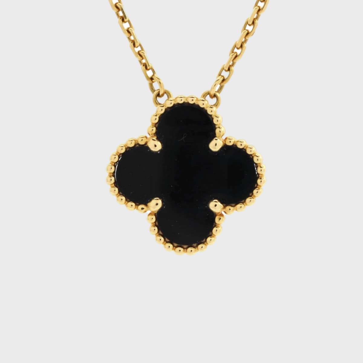 Van Cleef &amp; Arpels Alhambra