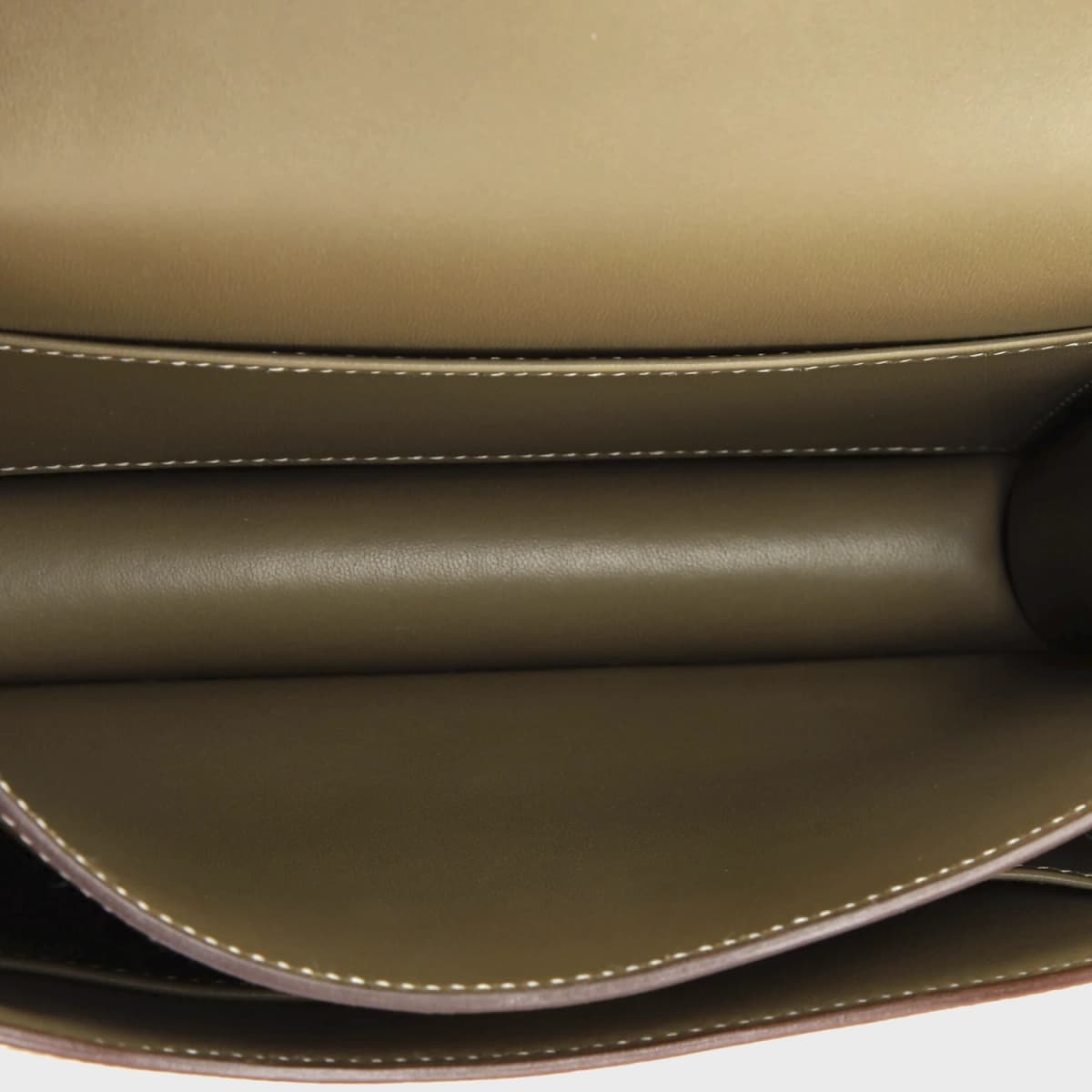 Hermes Constance 18